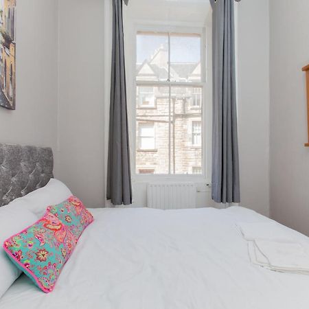 Bright & Homely City Centre Apartment Near Holyrood Édimbourg Extérieur photo