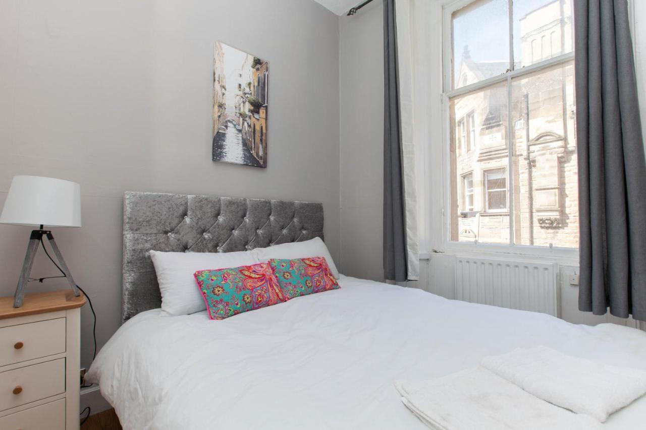 Bright & Homely City Centre Apartment Near Holyrood Édimbourg Extérieur photo